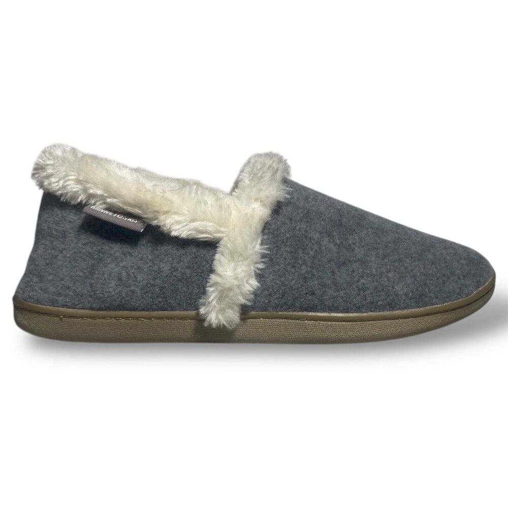 Minnetonka Slippers Moccasin Women 8-9 Dina Grey Faux Fur Hard Sole Loungewear